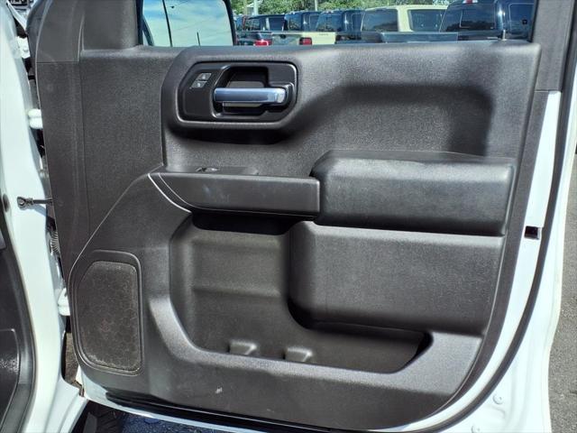 Photo of 2019 Summit White Chevrolet Silverado 1500
