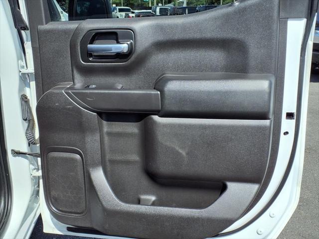 Photo of 2019 Summit White Chevrolet Silverado 1500