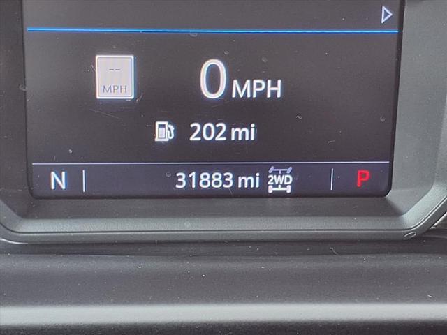 Photo of 2022 Summit White GMC Sierra 2500