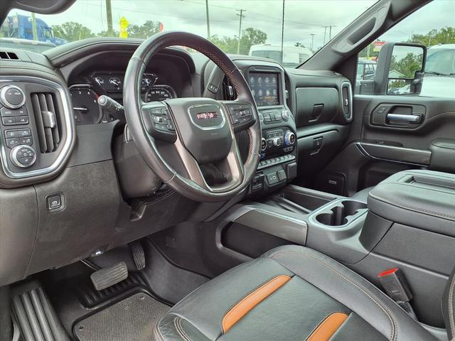 Photo of 2022 Summit White GMC Sierra 2500