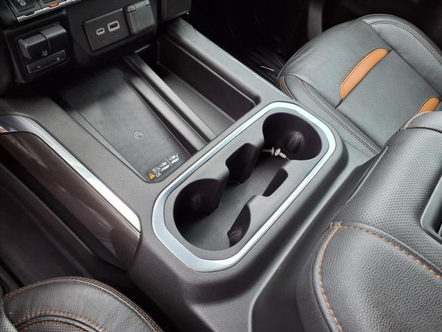 Photo of 2022 Summit White GMC Sierra 2500