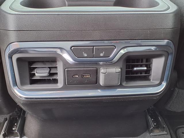 Photo of 2022 Summit White GMC Sierra 2500