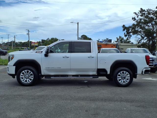 Photo of 2021 White GMC Sierra 2500