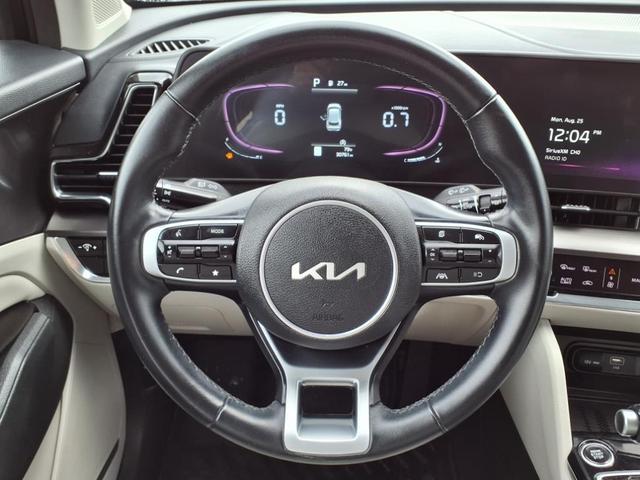 Photo of 2024 Ebony Black Kia Sportage