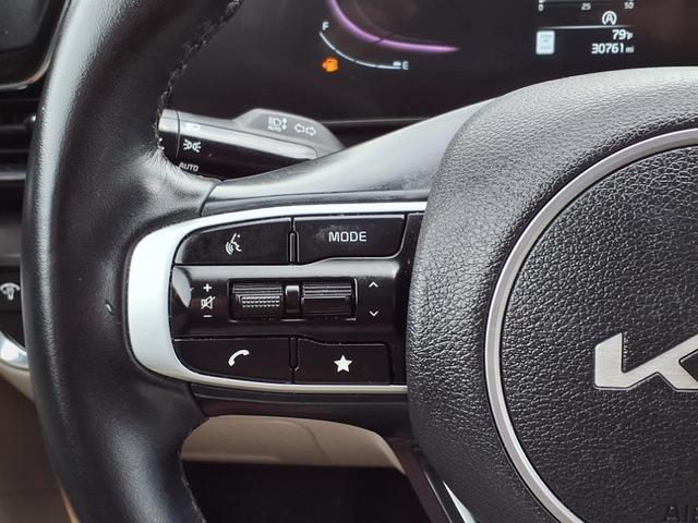Photo of 2024 Ebony Black Kia Sportage