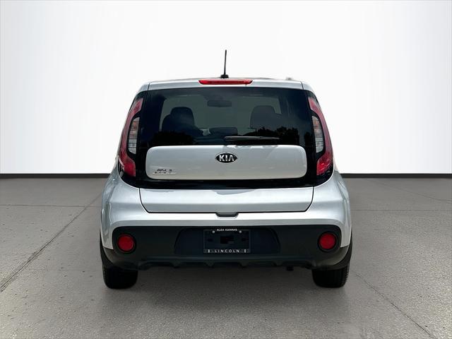 Photo of 2017 Bright Silver Kia Soul