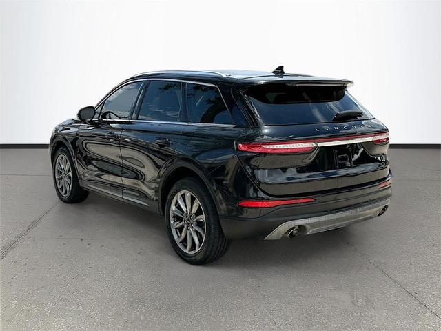 Photo of 2021 Infinite Black Lincoln Corsair