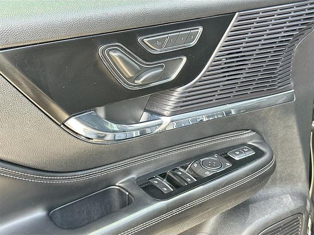 Photo of 2021 Infinite Black Lincoln Corsair
