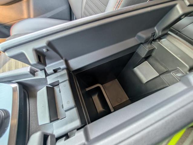Photo of 2025 Black Nissan Rogue
