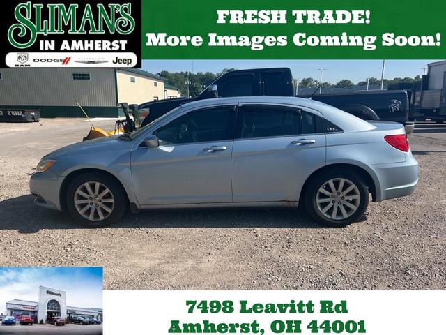 2014 Chrysler 200