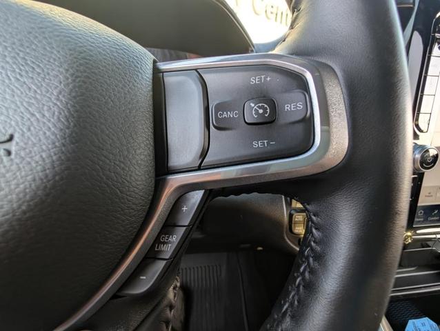 Photo of 2024 Bright White Clearcoat RAM 1500