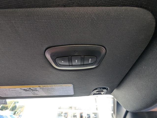 Photo of 2024 Bright White Clearcoat RAM 1500