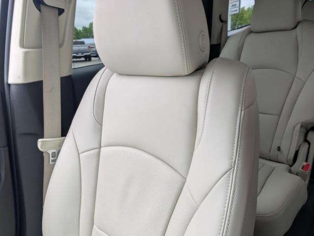 Photo of 2022 Blue Metallic Buick Enclave