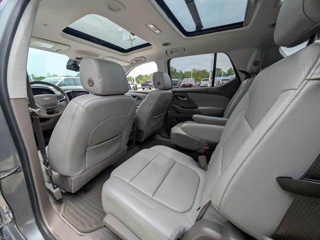 Photo of 2018 Satin Steel Metallic Chevrolet Traverse