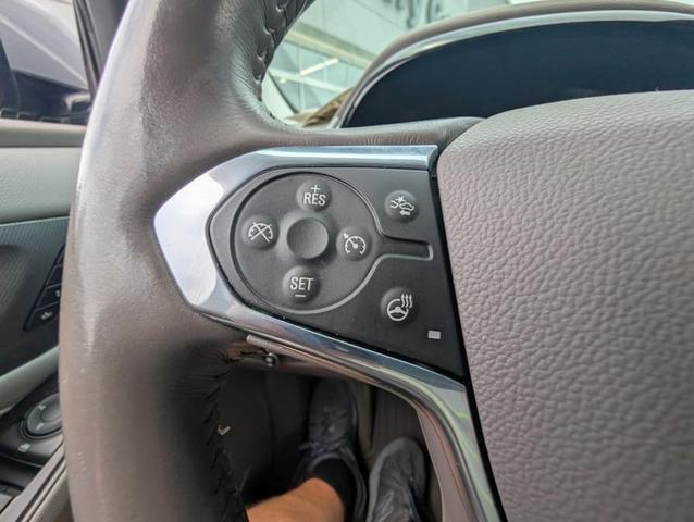 Photo of 2018 Satin Steel Metallic Chevrolet Traverse
