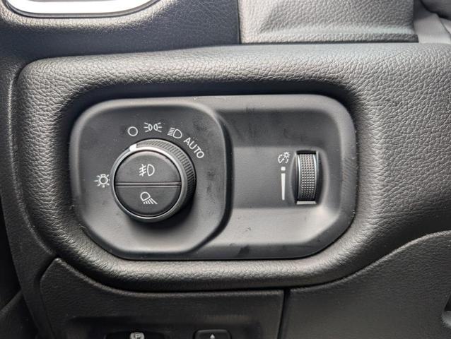 Photo of 2025 Silver RAM 1500