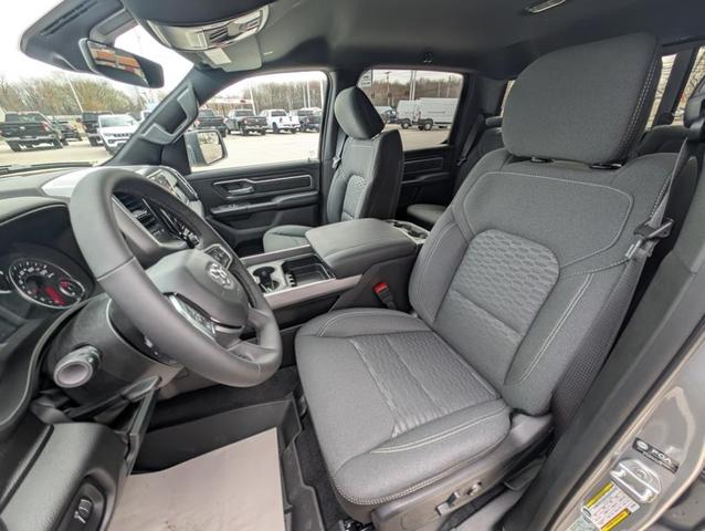 Photo of 2025 Silver RAM 1500