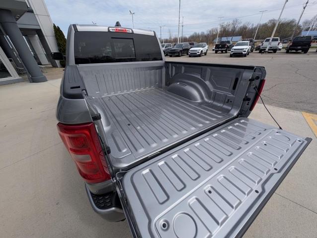 Photo of 2025 Silver RAM 1500