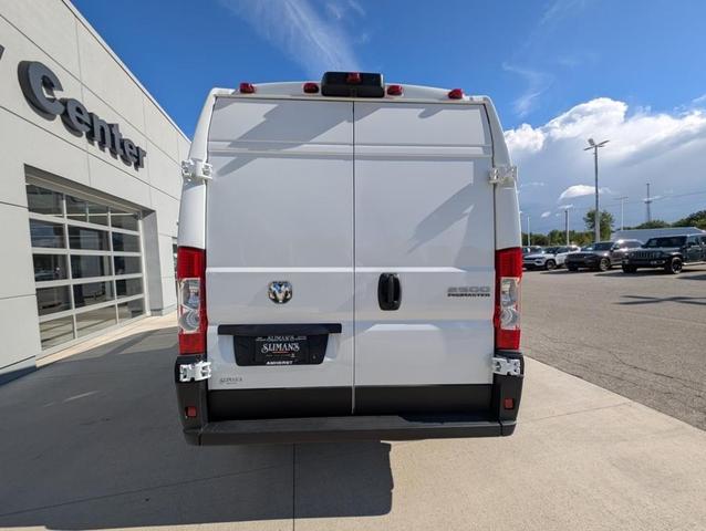 Photo of 2025 Bright White RAM ProMaster 2500
