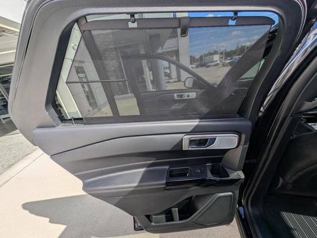 Photo of 2022 Agate Black Metallic Ford Explorer