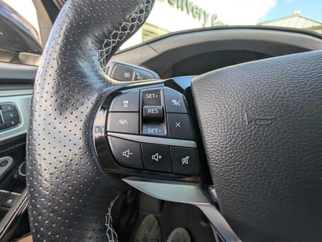 Photo of 2022 Agate Black Metallic Ford Explorer