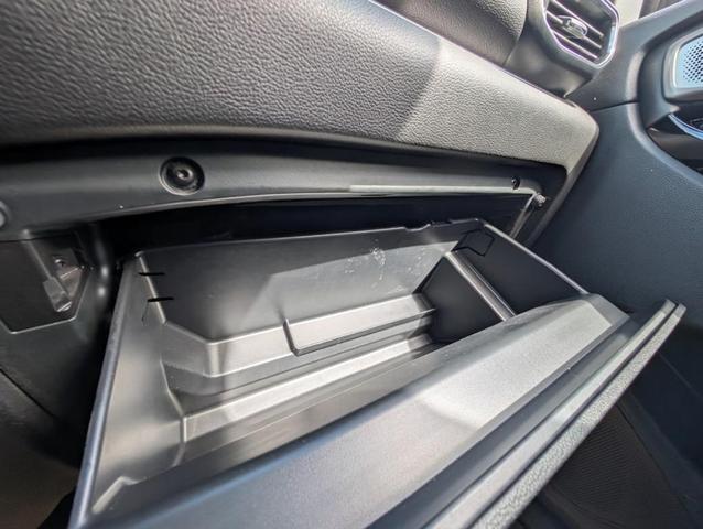 Photo of 2022 Agate Black Metallic Ford Explorer