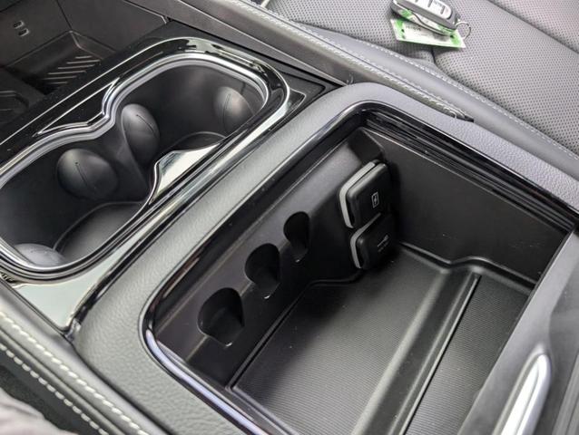 Photo of 2026 Bright White Chrysler Pacifica