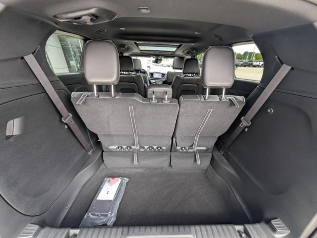 Photo of 2026 Bright White Chrysler Pacifica
