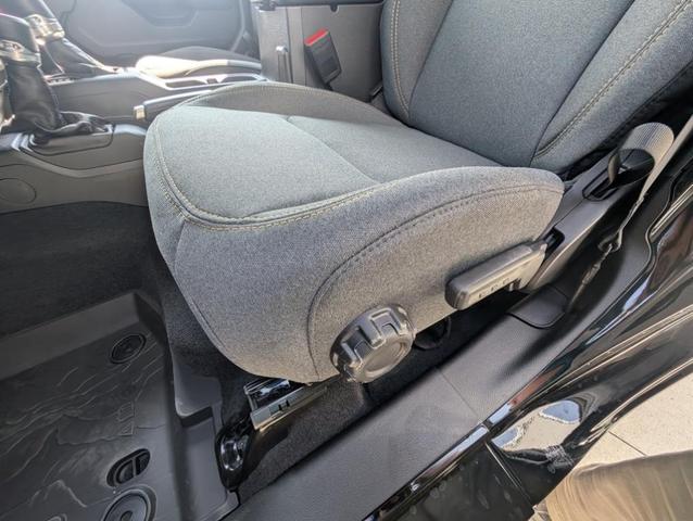 Photo of 2025 Black Jeep Wrangler
