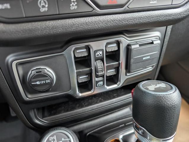 Photo of 2025 Black Jeep Wrangler