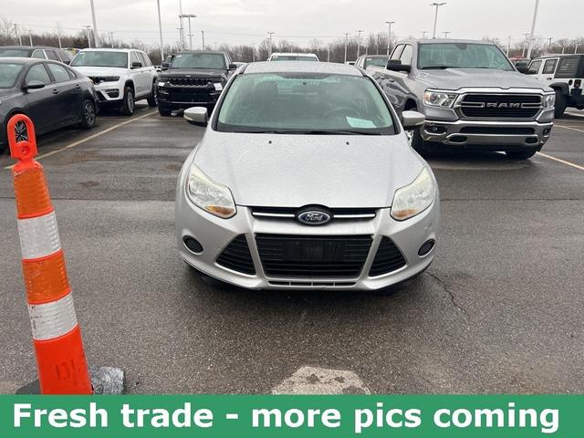 Photo of 2014 Ingot Silver Metallic Ford Focus