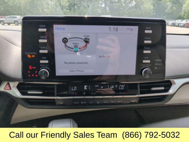 Photo of 2023 0218 Toyota Sienna