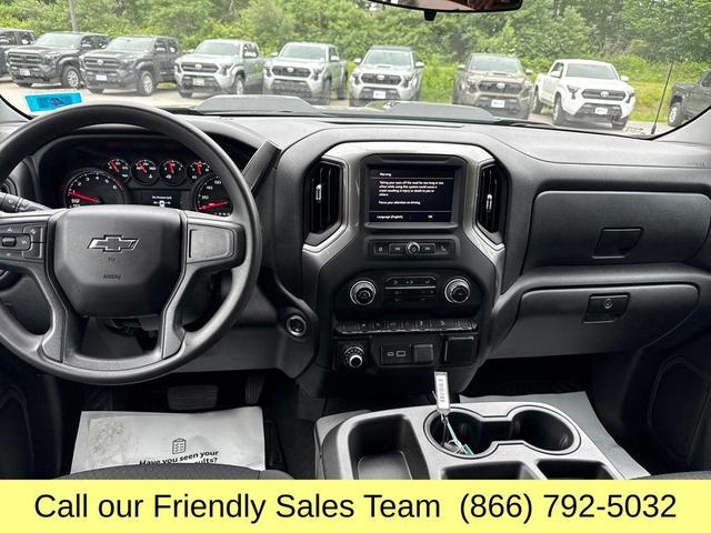 Photo of 2024 Black Chevrolet Silverado 1500