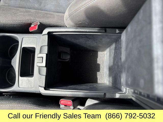 Photo of 2015 Gun Metallic Nissan Rogue
