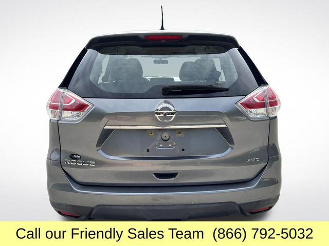 Photo of 2015 Gun Metallic Nissan Rogue