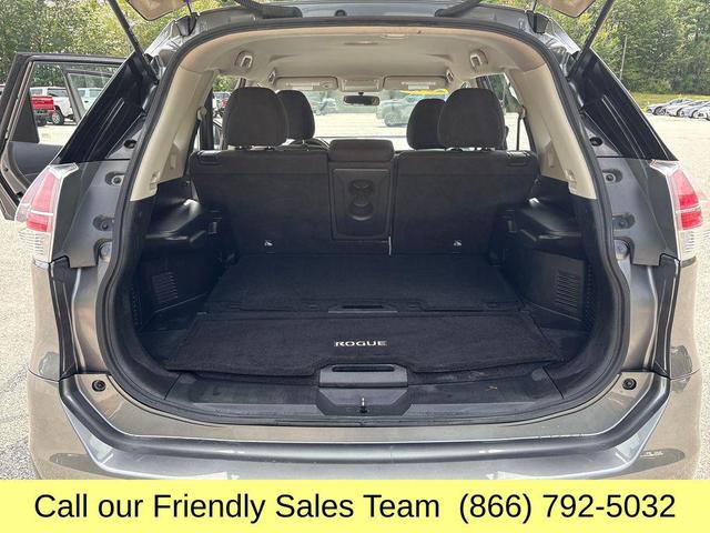 Photo of 2015 Gun Metallic Nissan Rogue