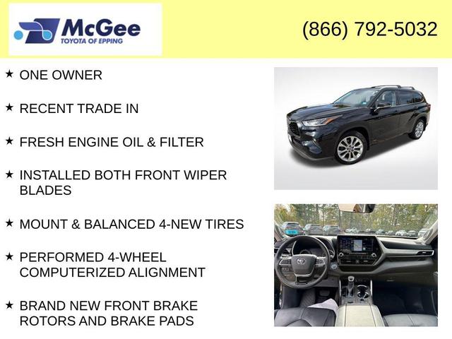 Photo of 2022 Midnight Black Metallic Toyota Highlander Hybrid
