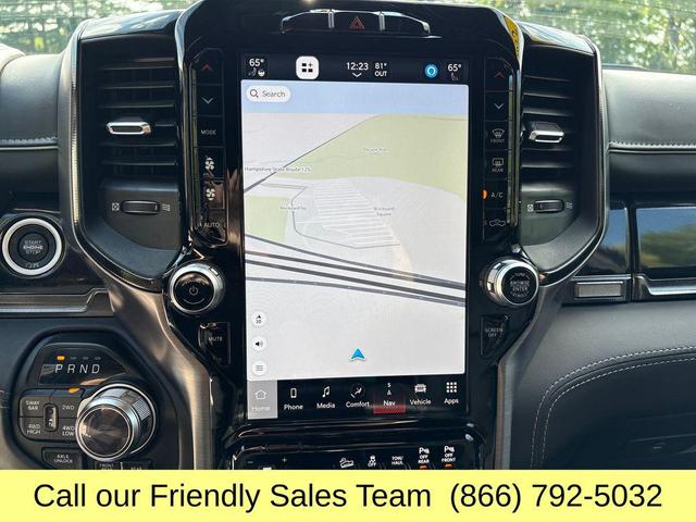 Photo of 2022 Granite Crystal Metallic Clearcoat RAM 2500