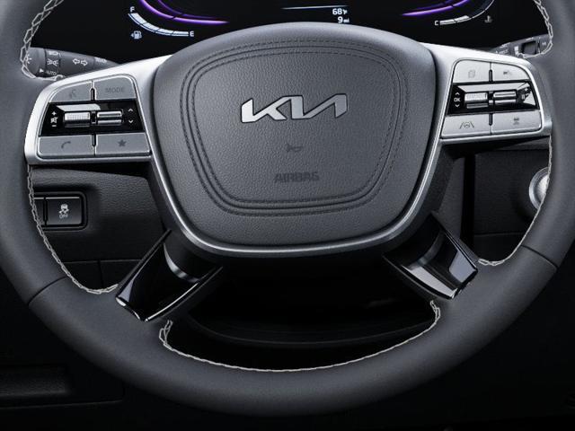 Photo of 2025 White Pearl Kia Telluride