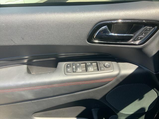 Photo of 2023 DB Black Clearcoat Dodge Durango
