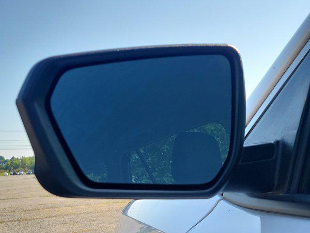 Photo of 2019 Summit White GMC Terrain