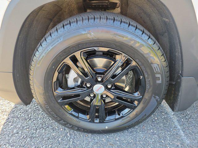 Photo of 2019 Summit White GMC Terrain
