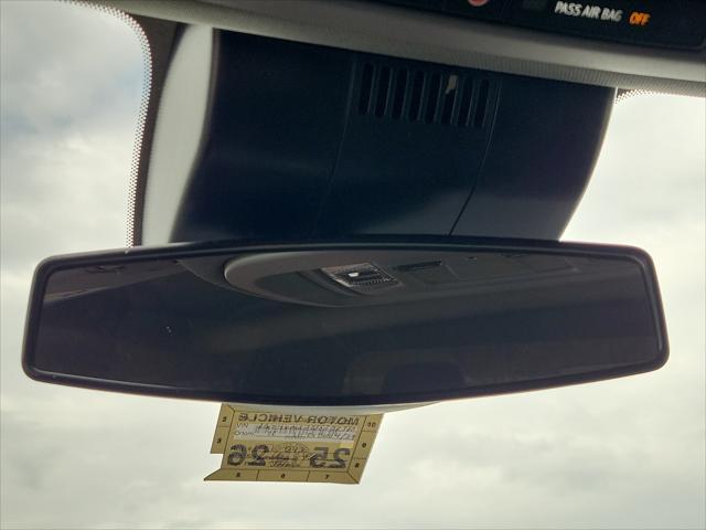 Photo of 2025 Onyx Black GMC Sierra 2500