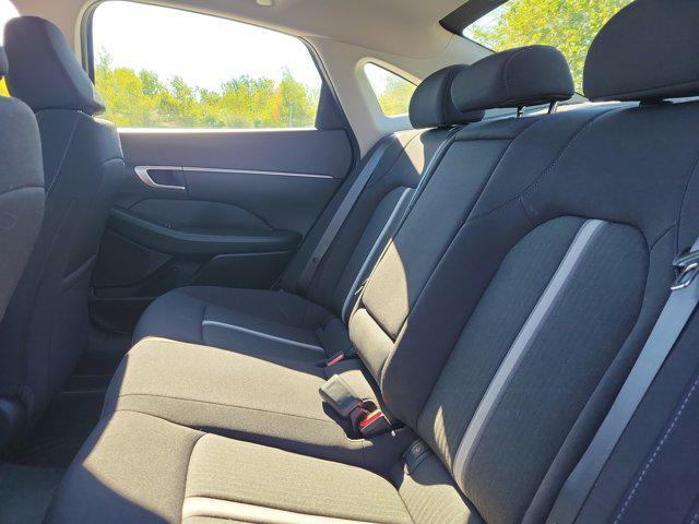 Photo of 2023 Curated Silver Hyundai SONATA