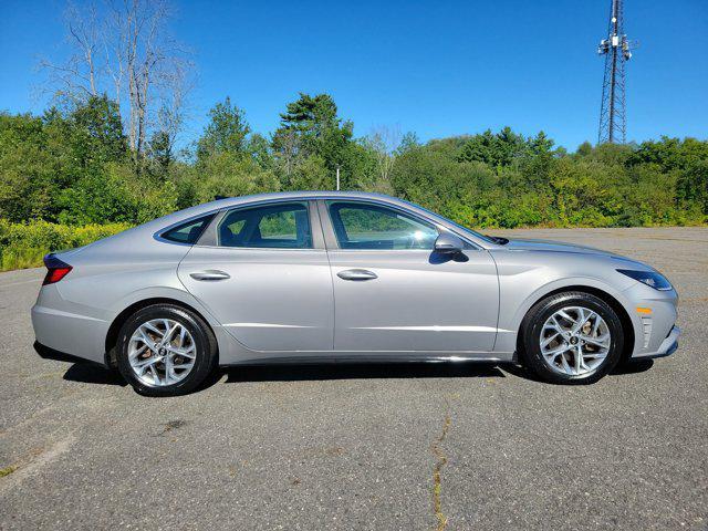 Photo of 2023 Curated Silver Hyundai SONATA