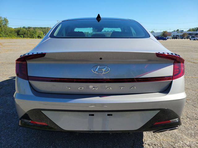 Photo of 2023 Curated Silver Hyundai SONATA