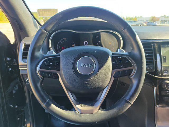 Photo of 2019 Diamond Black Crystal Pearlcoat Jeep Grand Cherokee