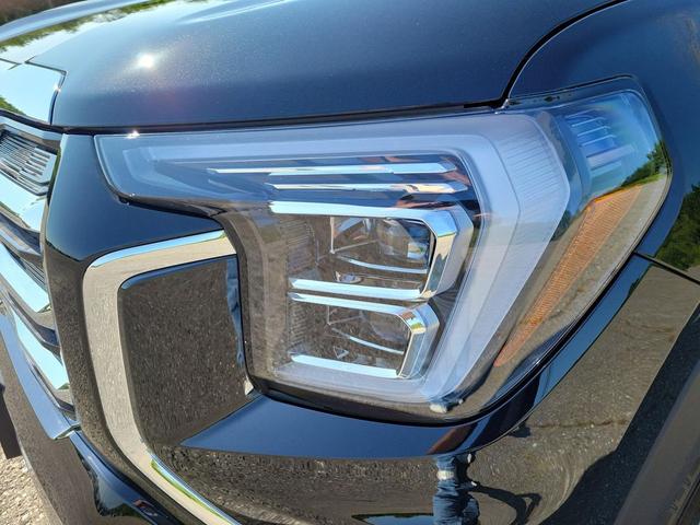 Photo of 2026 Ebony Twilight Metallic GMC Terrain