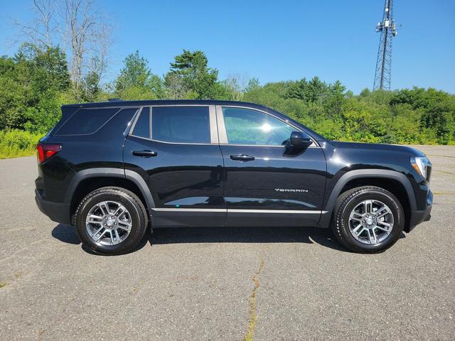 Photo of 2026 Ebony Twilight Metallic GMC Terrain