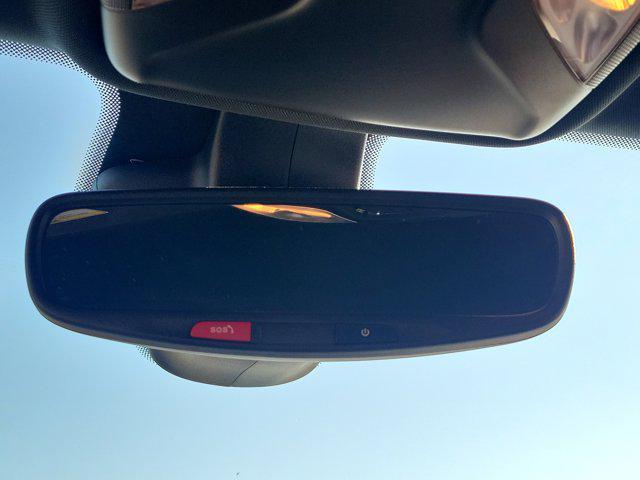 Photo of 2024 Diamond Black Crystal Pearlcoat Jeep Compass